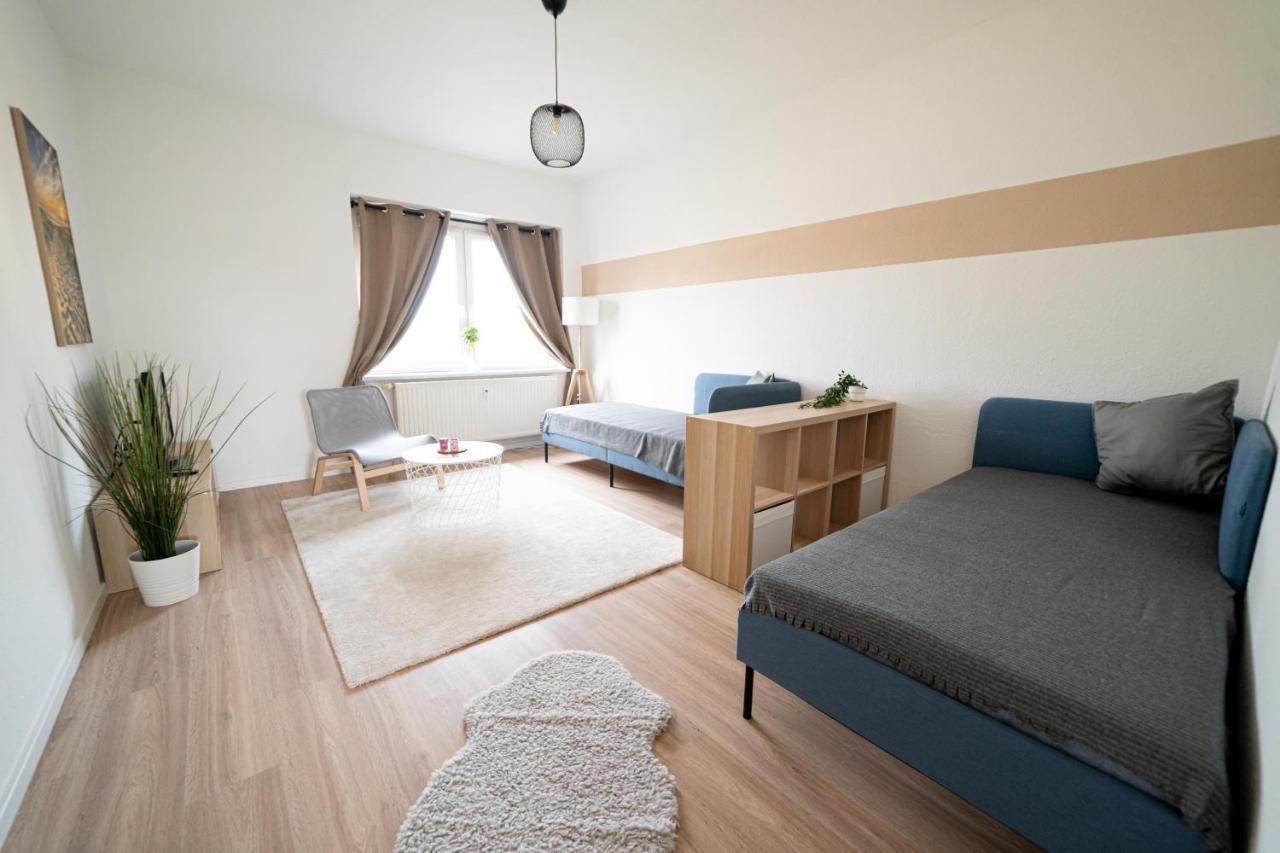 Fullhouse - Zwickau - R85 Apartments - Parking - 3 Beds - Nespresso Buitenkant foto